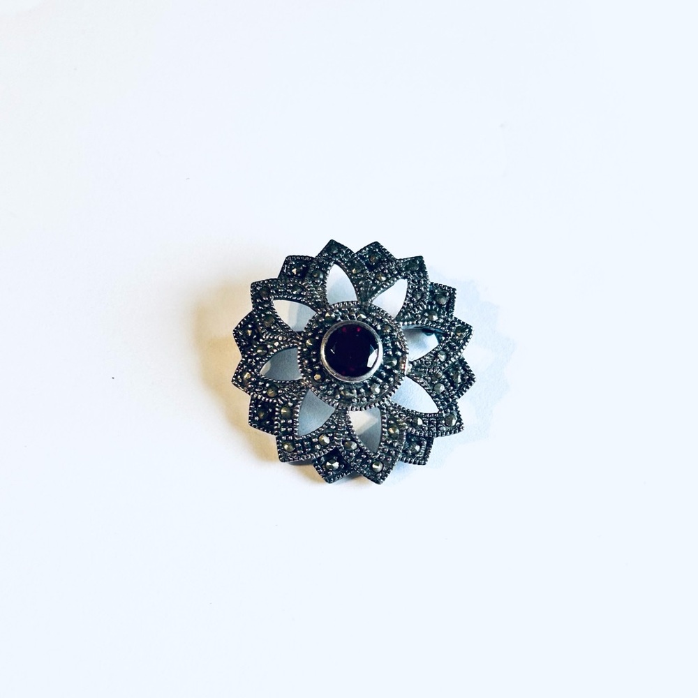 Vintage 925 Sterling Silver Brooch with Red Center Stone